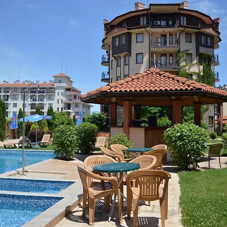 South - New Management And Free Access 酒店 4*