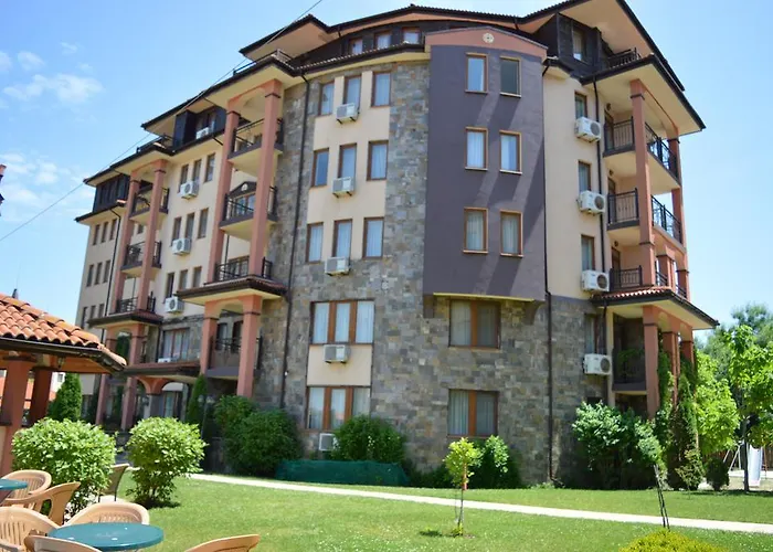 Хотел South - New Management And Free Access