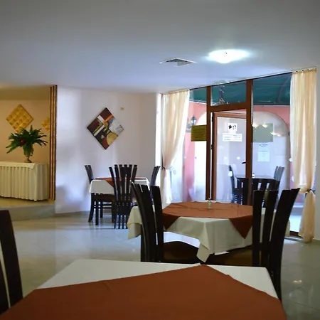 Hotel South - New Management And Free Access 4*