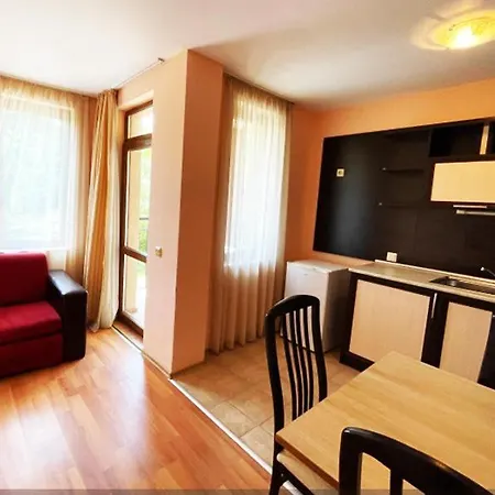 South Beach - New Management And Free Beach Access Hotel Tsarevo