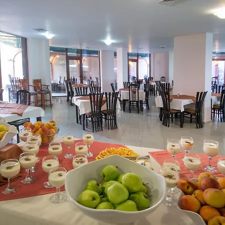 Hotel South - New Management And Free Access Tsarévo