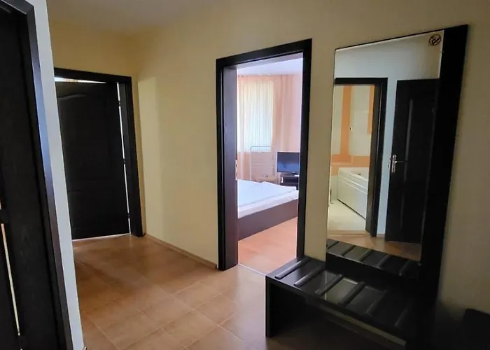 South - New Management And Free Access Hotel Tsarevo