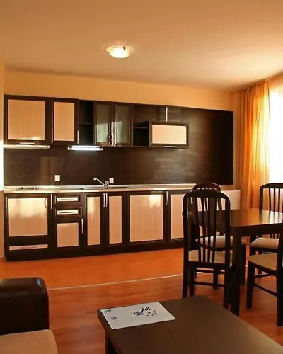 South - New Management And Free Access Hotel Tsarevo