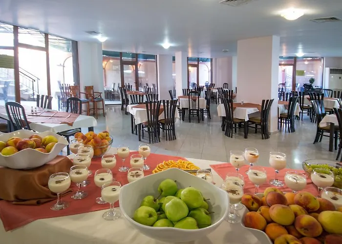 Hotel South - New Management And Free Access Tsarevo