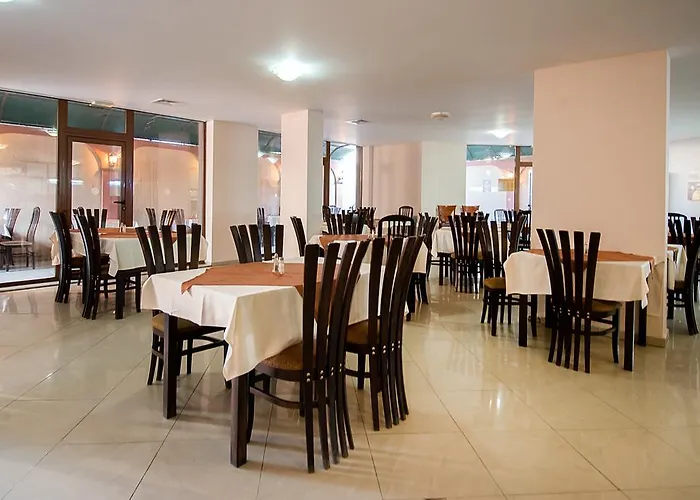 South - New Management And Free Access Hotel Tsarevo